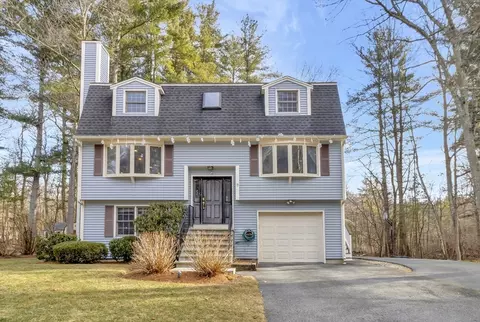 9 Kingsdale St, Burlington, MA 01803