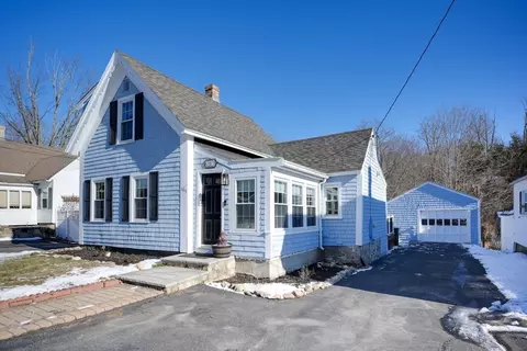 145 Hayden Rowe St, Hopkinton, MA 01748