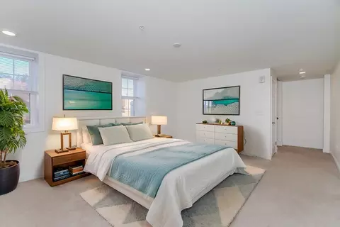 30 Village Hill Rd #103, Northampton, MA 01060