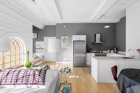 542 Walnut St #E, Fall River, MA 02720 photo 14