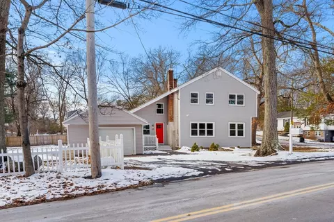 22 Linwood Ave, North Reading, MA 01864