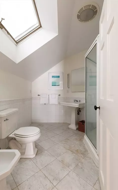 788 Washington St, Brookline, MA 02446 photo 25