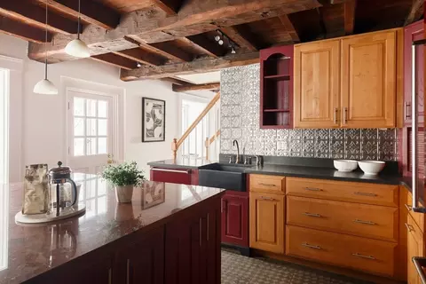 788 Washington St, Brookline, MA 02446 photo 13