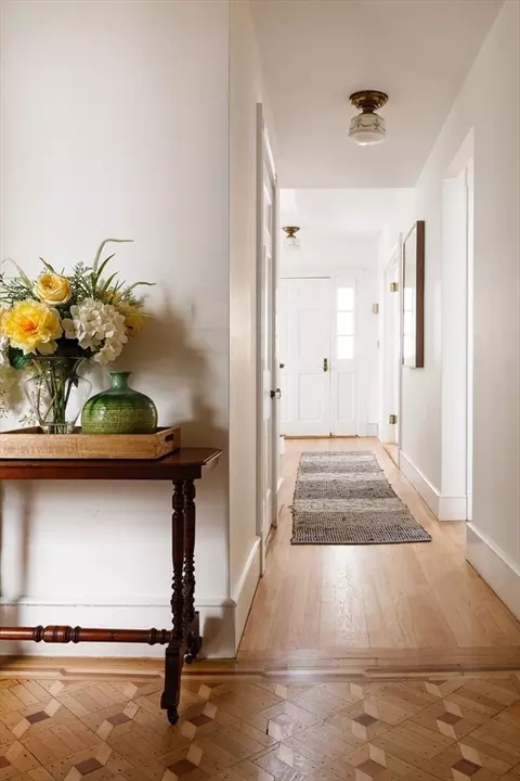 788 Washington St, Brookline, MA 02446 photo 7