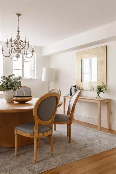 788 Washington St, Brookline, MA 02446 photo 9