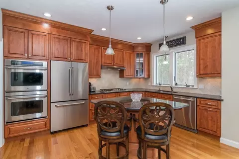 72 Winter St, Natick, MA 01760 photo 6