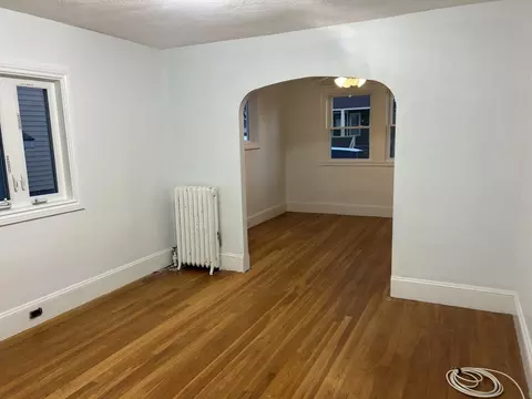 Living - 87 Floyd St, Everett, MA 02149 photo 4 of 9