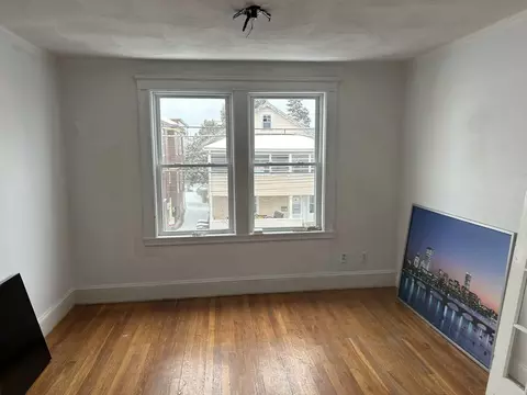 Living - 87 Floyd St, Everett, MA 02149 photo 9 of 9