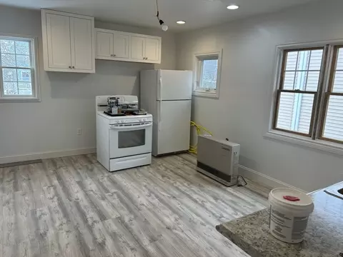 Kitchen - 87 Floyd St, Everett, MA 02149 photo 3 of 3