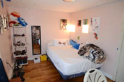Bedroom - 28 Parlin St, Everett, MA 02149 photo 6 of 6