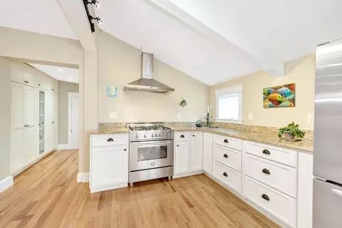 Kitchen - 64 Eastern Point Rd #2, Gloucester, MA 01930 photo 3 of 6