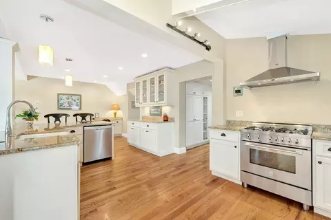Kitchen - 64 Eastern Point Rd #2, Gloucester, MA 01930 photo 5 of 6