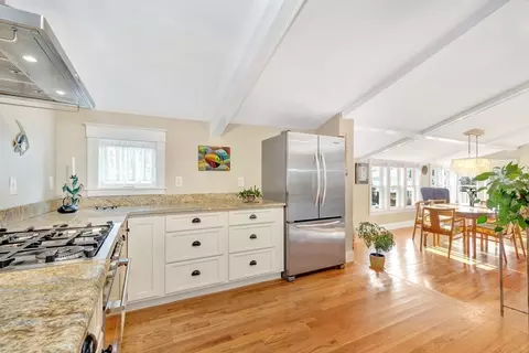 Kitchen - 64 Eastern Point Rd #2, Gloucester, MA 01930 photo 4 of 6