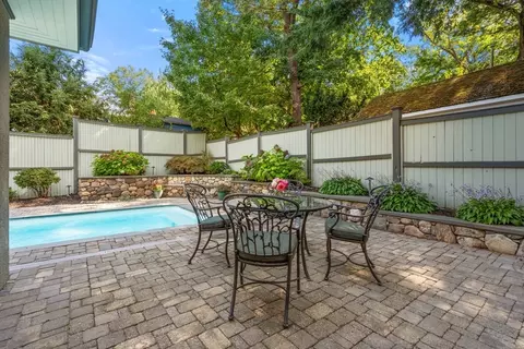 47 Summit Rd, Wellesley, MA 02482 photo 36