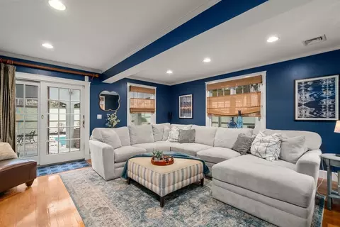 47 Summit Rd, Wellesley, MA 02482 photo 17