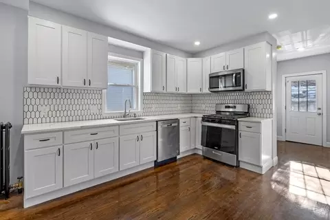 95 Walnut St, Lynn, MA 01905 photo 11