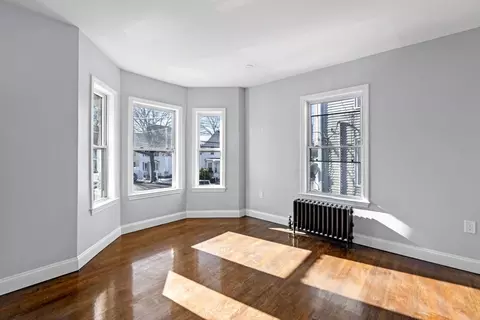 95 Walnut St, Lynn, MA 01905 photo 4