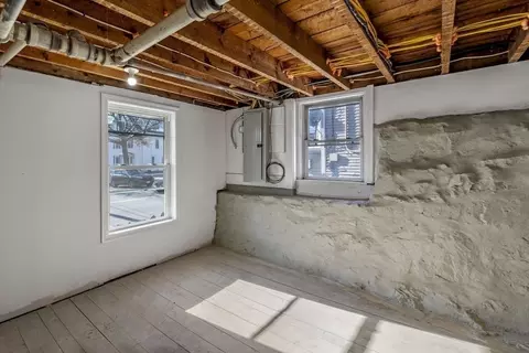 95 Walnut St, Lynn, MA 01905 photo 31