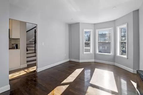 95 Walnut St, Lynn, MA 01905 photo 6