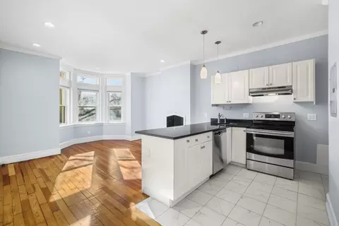 1834 Beacon St #5, Brookline, MA 02445
