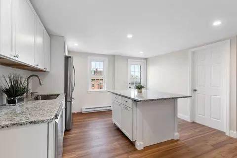 40 Middle St #3A, Gloucester, MA 01930 photo 12