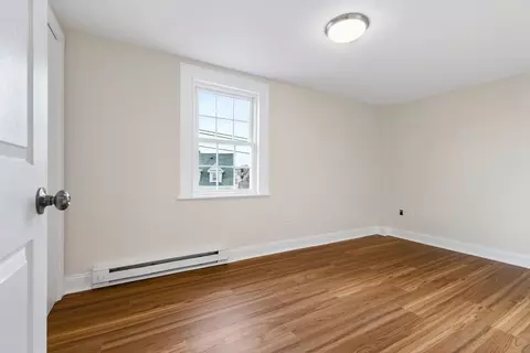 40 Middle St #3A, Gloucester, MA 01930 photo 5