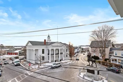 40 Middle St #3A, Gloucester, MA 01930 photo 17