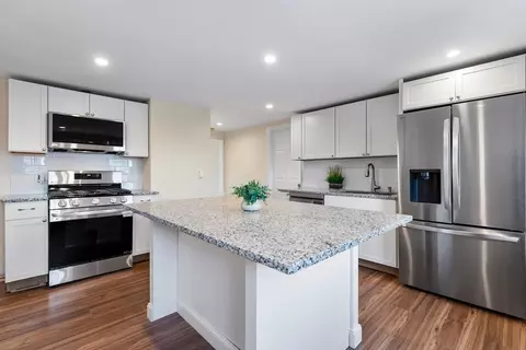40 Middle St #3A, Gloucester, MA 01930 photo 10