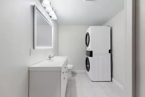 40 Middle St #3A, Gloucester, MA 01930 photo 16