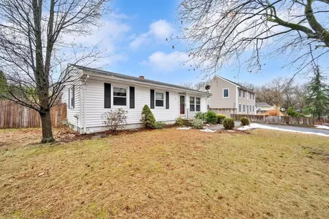 25 Chipmunk Rd, Springfield, MA 01118 photo 32