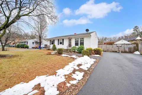 25 Chipmunk Rd, Springfield, MA 01118 photo 33