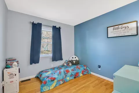 25 Chipmunk Rd, Springfield, MA 01118 photo 21