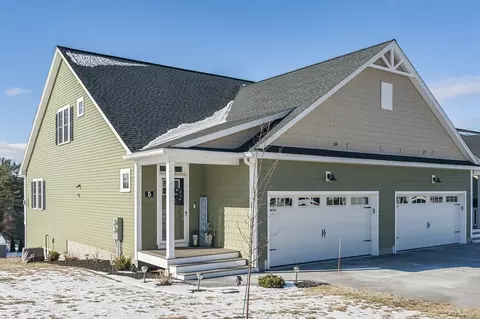 5 Soucy Dr #5, Rutland, MA 01543