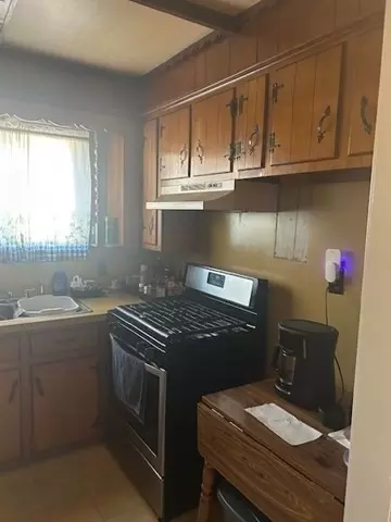 Kitchen - 90 Snell St, Fall River, MA 02721 photo 3 of 4