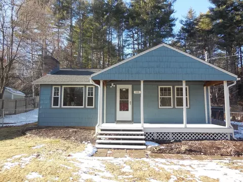 111 Pomeroy Meadow Rd, Southampton, MA 01073