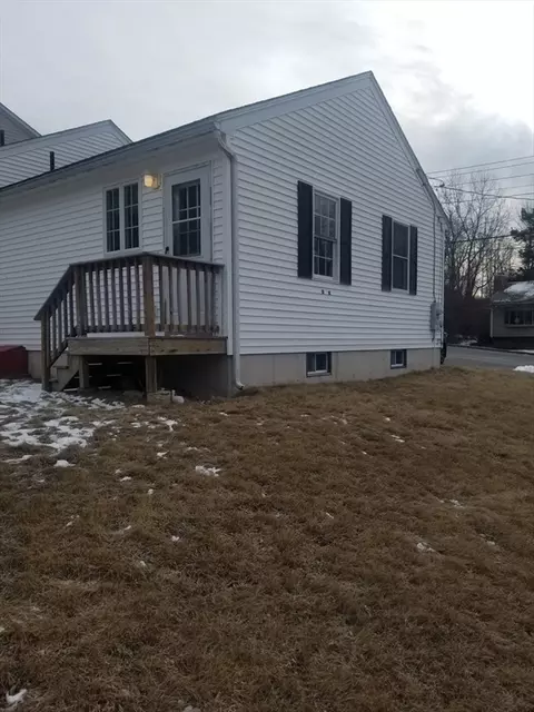 57 Apthorp St, Worcester, MA 01606 photo 18