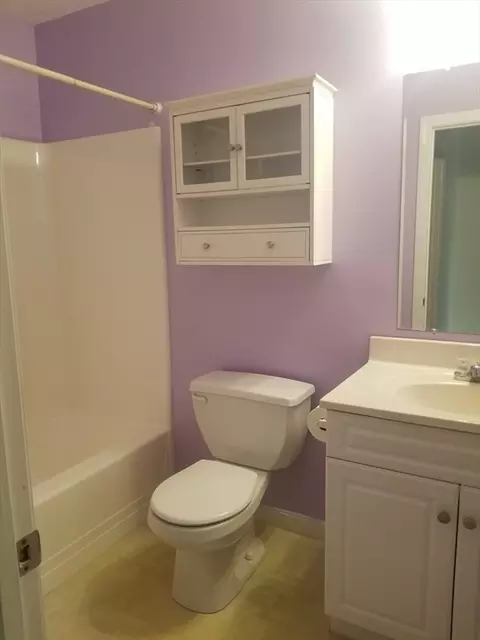 57 Apthorp St, Worcester, MA 01606 photo 11