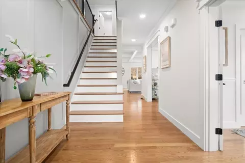 24 Jayne Rd, Needham, MA 02494 photo 3