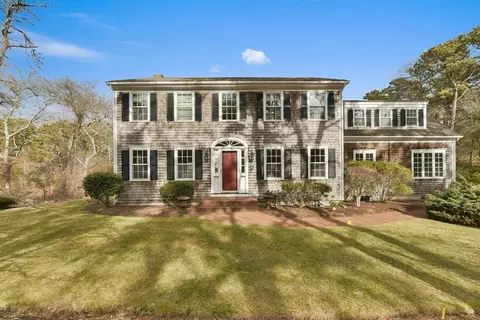 72 Old Field Bnd, Chatham, MA 02650