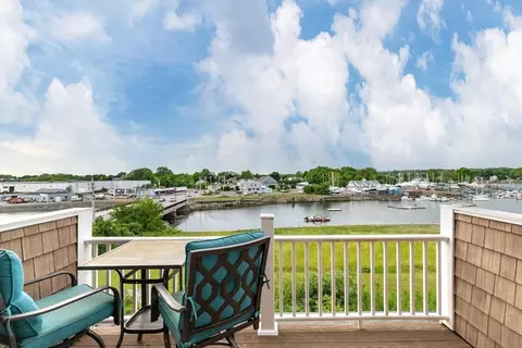 152 Water St #6, Danvers, MA 01923