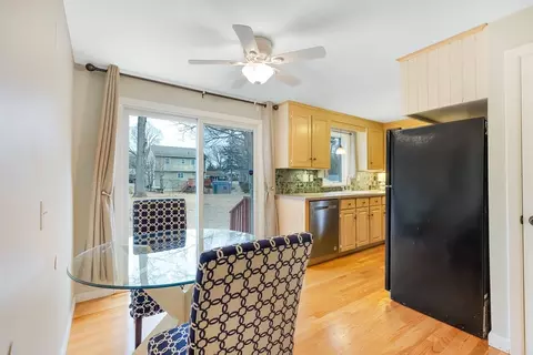 45 Jonquil Dr, Springfield, MA 01119 photo 9