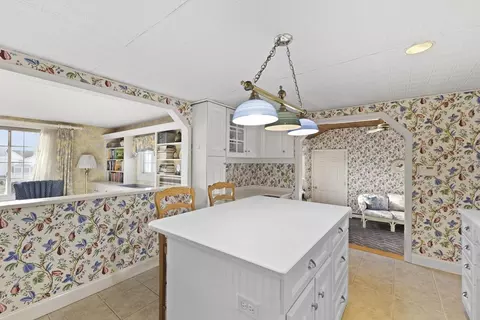 28 Gem Cir, Raynham, MA 02767 photo 12