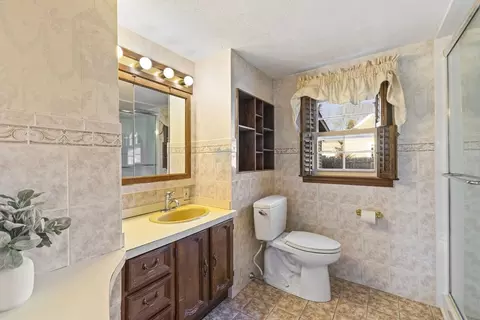 28 Gem Cir, Raynham, MA 02767 photo 23