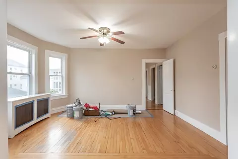 Living - 74 Shawmut St, Fall River, MA 02720 photo 4 of 6