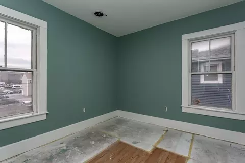 Bedroom - 74 Shawmut St, Fall River, MA 02720 photo 4 of 9
