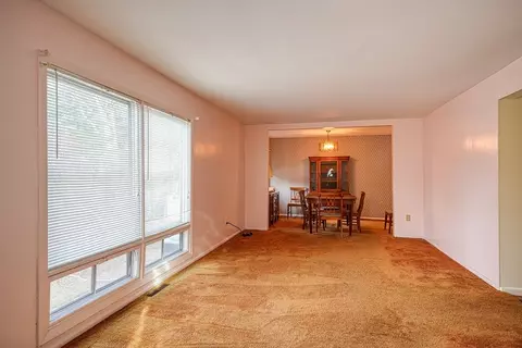 Living - 25 Randall Rd, Maynard, MA 01754 photo 2 of 4