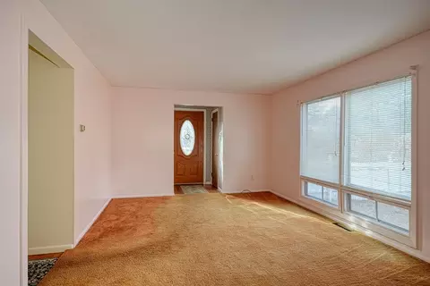 Living - 25 Randall Rd, Maynard, MA 01754 photo 1 of 4