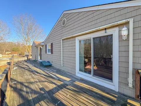 236 Joseph Dr, Fall River, MA 02720 photo 7