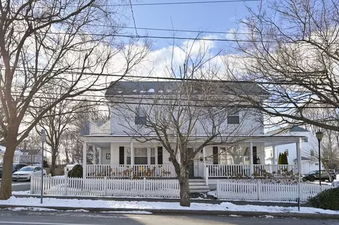 44 High St # R, Andover, MA 01810