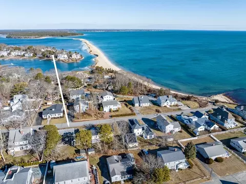 9 Starboard Ln, Mashpee, MA 02649 photo 8